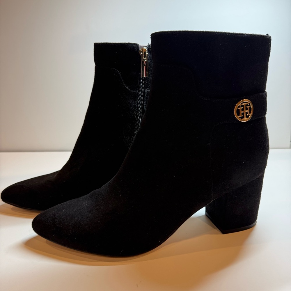 Tommy Hilfiger women’s Black Ankle Boots with Gold Accent